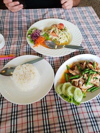 WANNA Seafood Restaurant