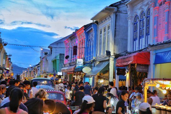 ถนนคนเดินภูเก็ต หลาดใหญ่